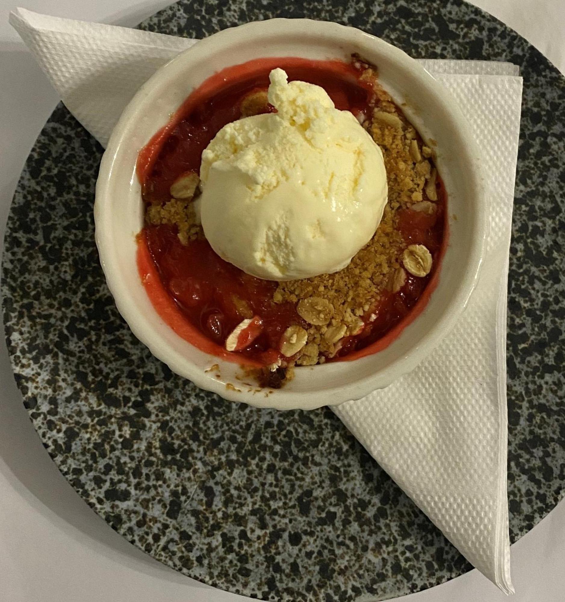 Tumbarumba Motel & Elms Restaurant Экстерьер фото